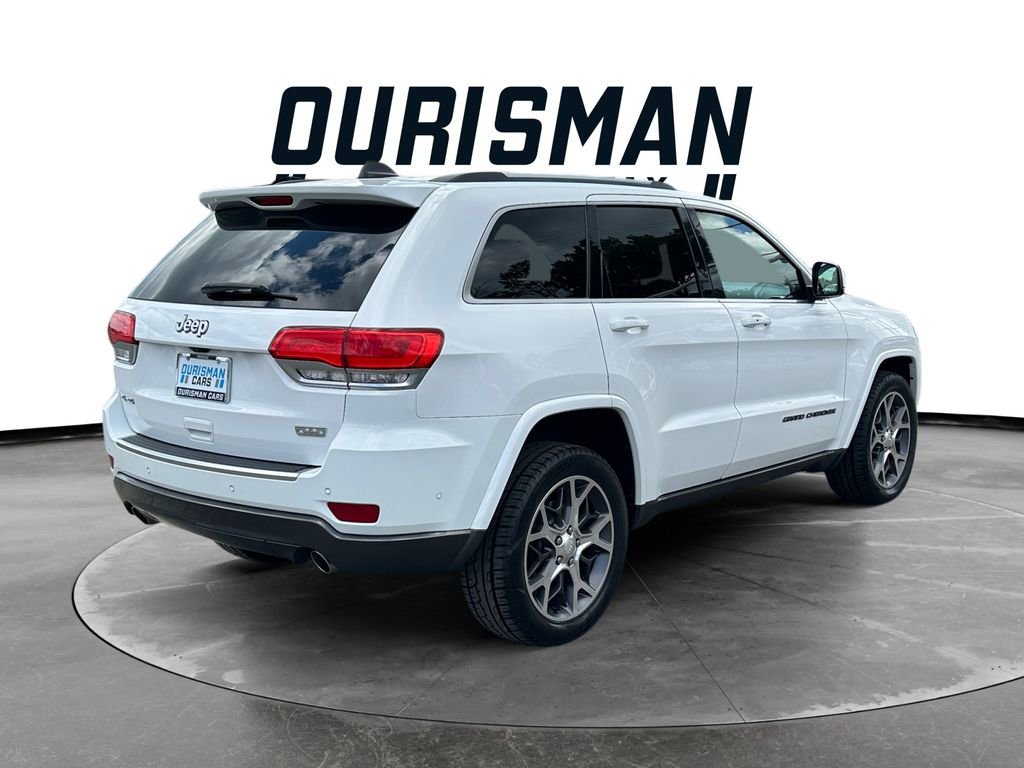Used 2018 Jeep Grand Cherokee Limited AWD/4WD image 4