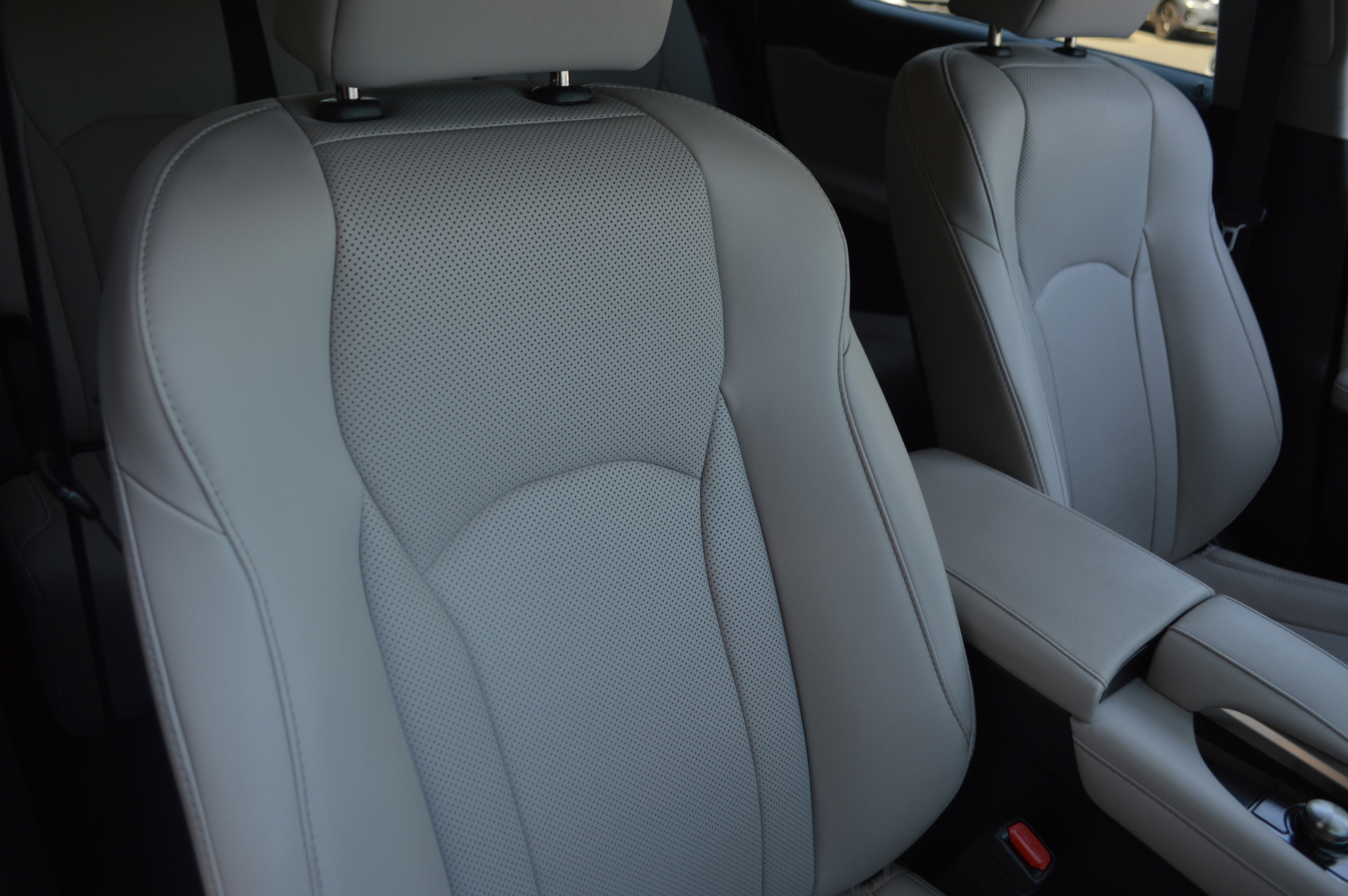 Used 2021 Lexus RX 350 FWD w/ Accessory Package image 43
