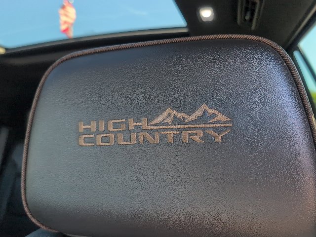 Used 2022 Chevrolet Tahoe High Country AWD/4WD image 42
