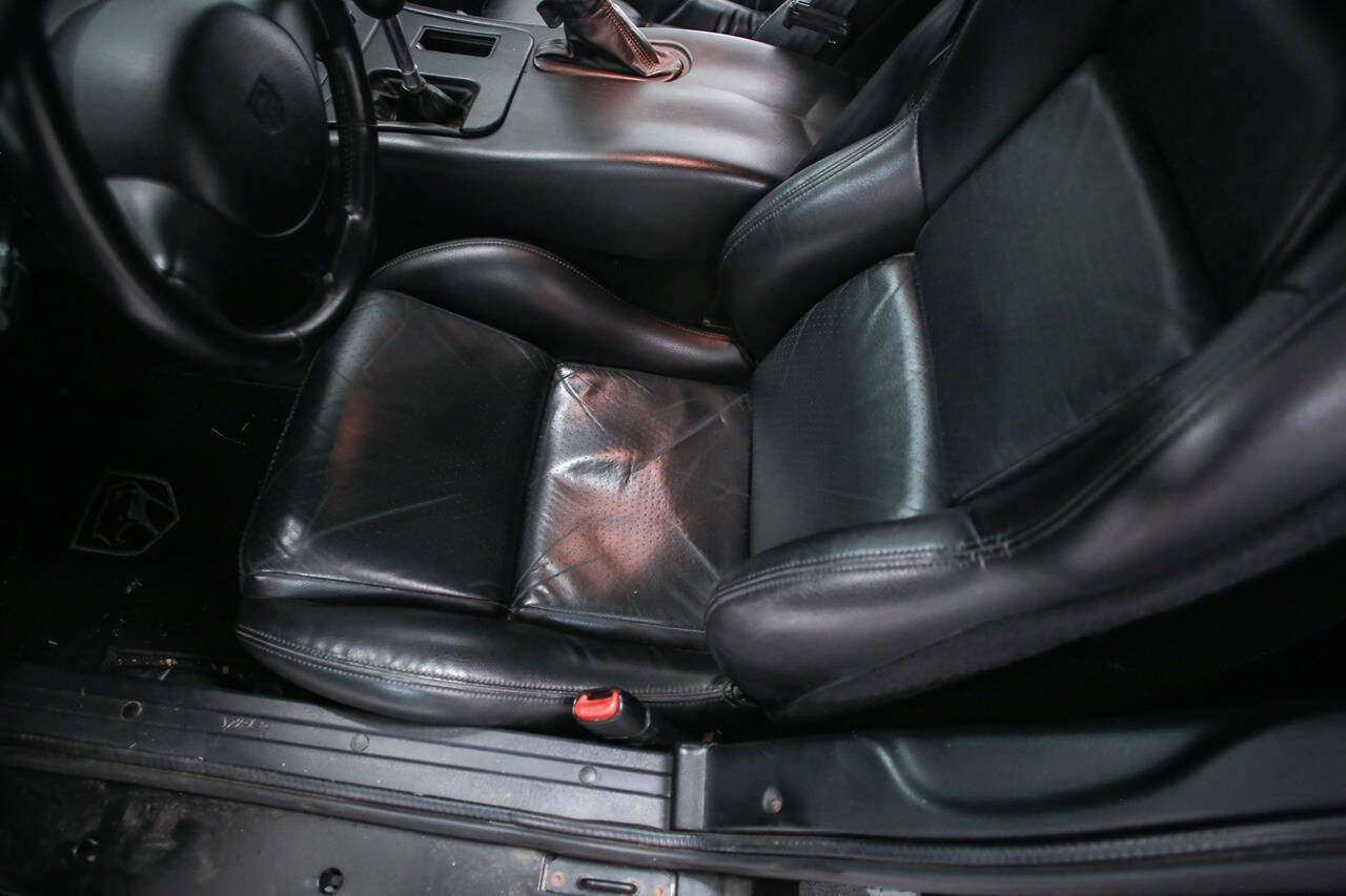 Used 2000 Dodge Viper GTS image 33