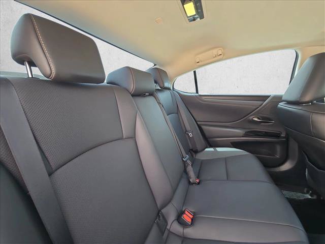 Used 2022 Lexus ES 350 w/ Premium Package FWD image 17