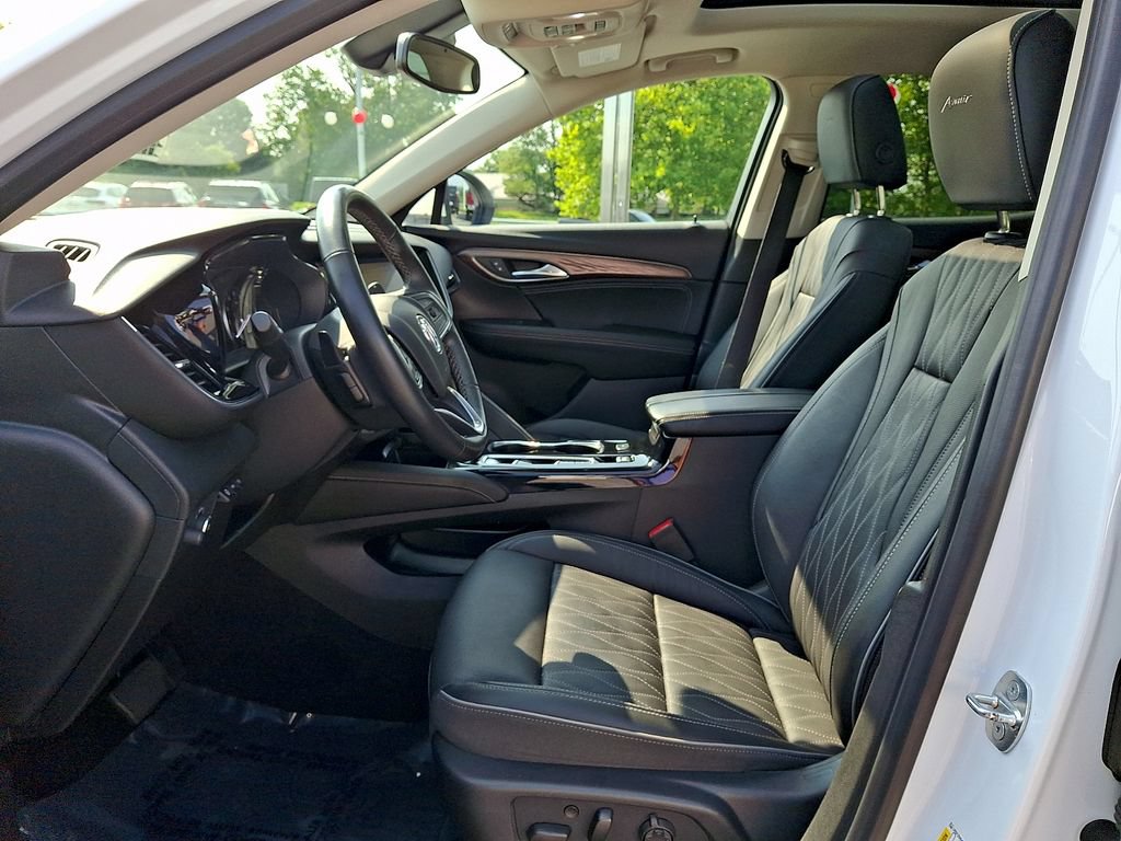 Used 2021 Buick Envision Avenir AWD/4WD image 13