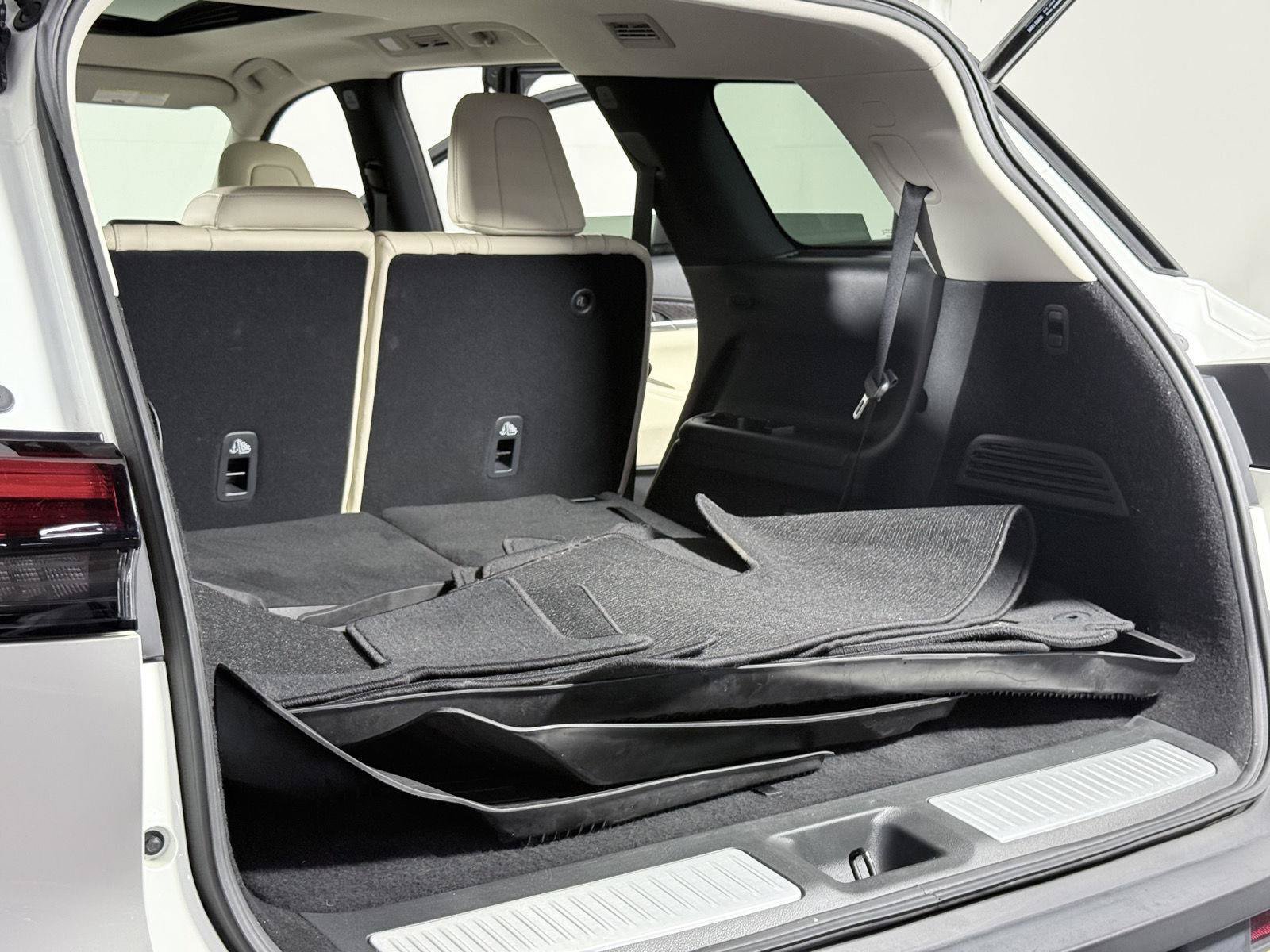 Certified 2023 INFINITI QX60 Sensory AWD/4WD image 33
