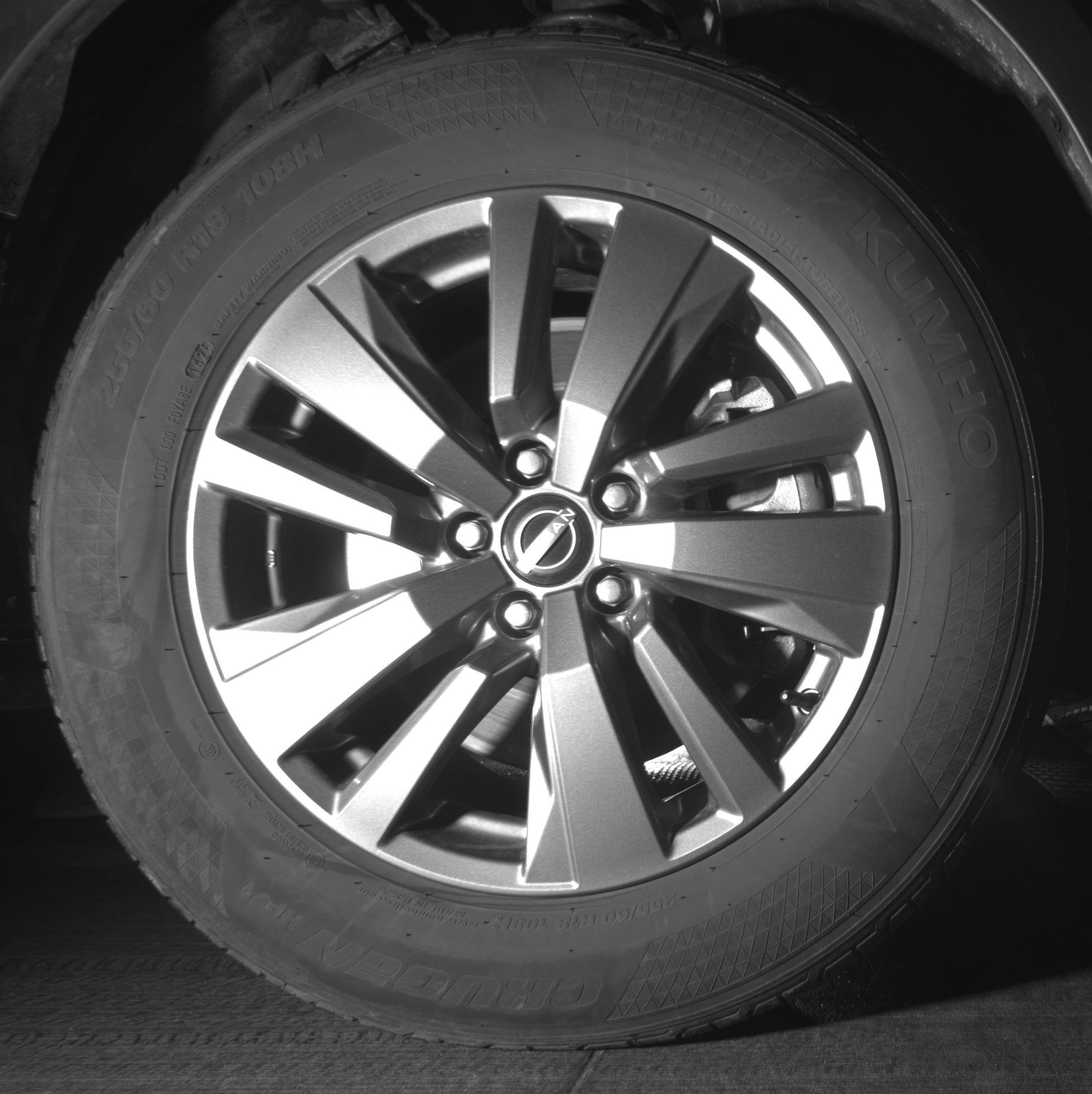 Used 2025 Nissan Pathfinder SV image 13