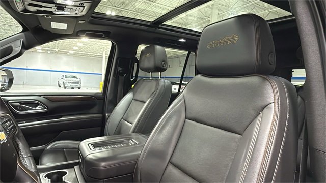 Used 2023 Chevrolet Tahoe High Country image 14
