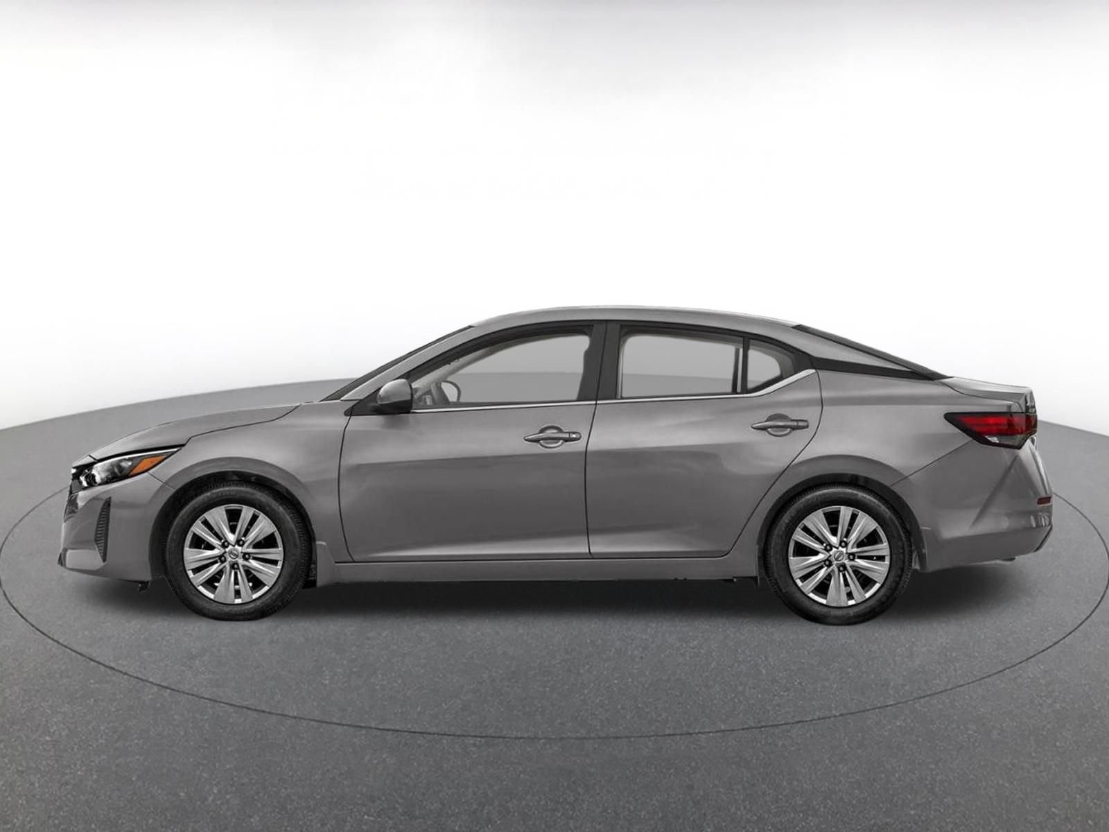 Used 2025 Nissan Sentra S FWD image 3