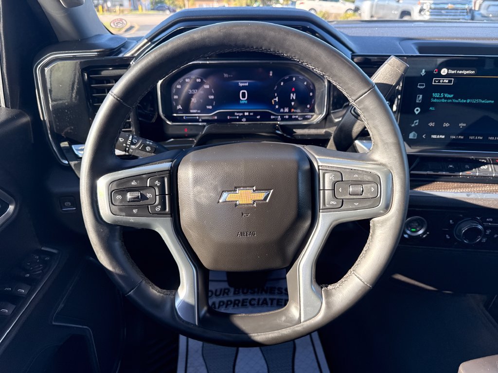 Used 2024 Chevrolet Silverado 1500 LT AWD/4WD image 26