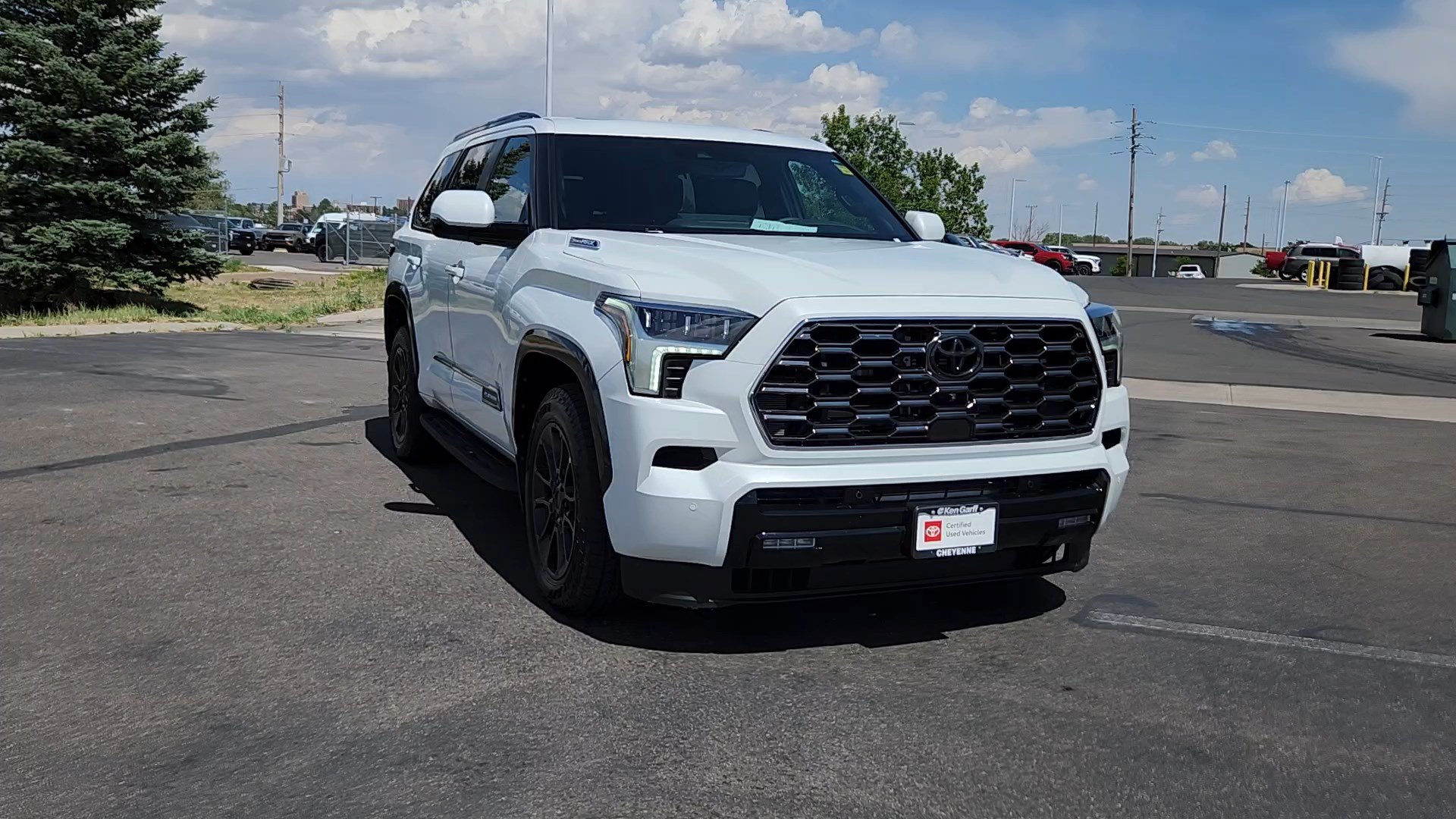 Used 2025 Toyota Sequoia Platinum w/ TRD Off-Road Package AWD/4WD image 4
