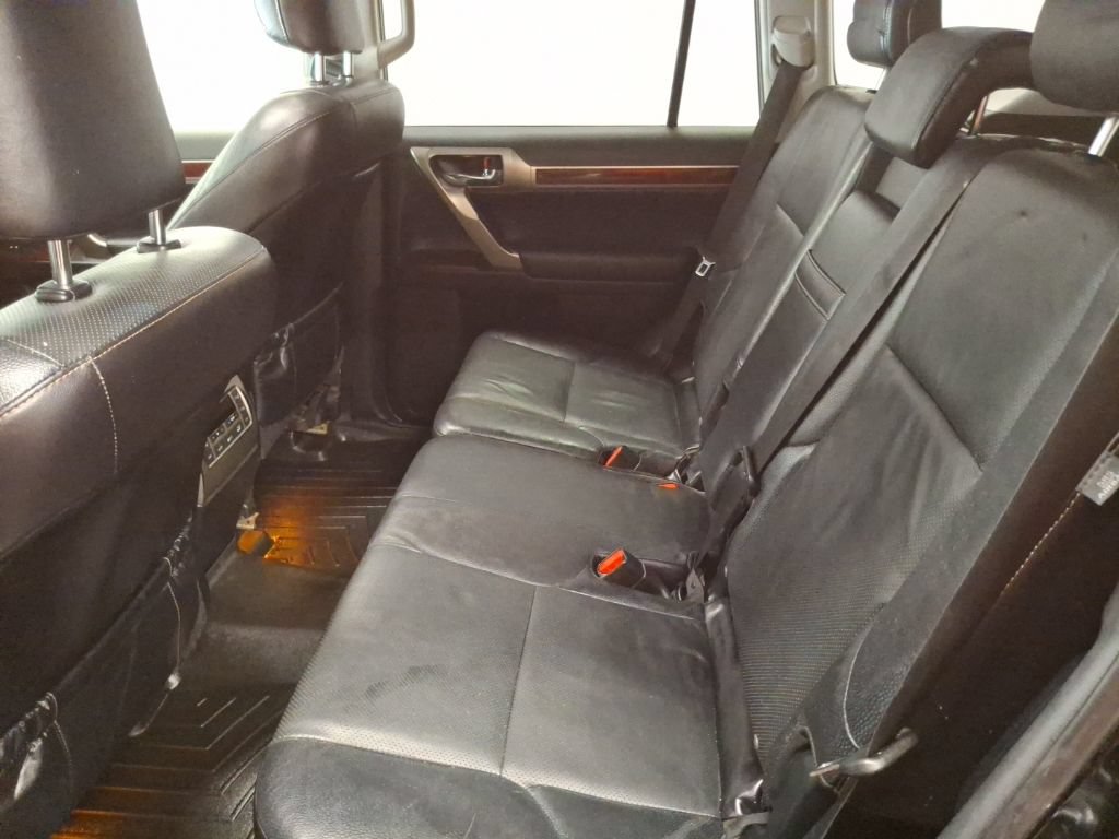 Used 2016 Lexus GX 460 w/ Premium Package AWD/4WD image 15