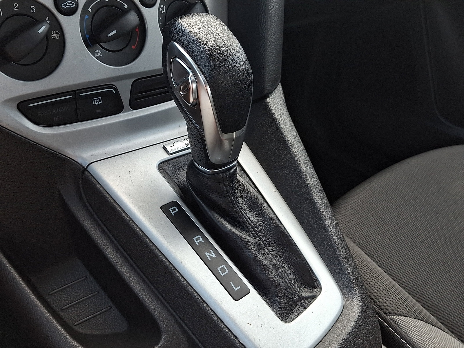 Used 2014 Ford Focus SE FWD image 16
