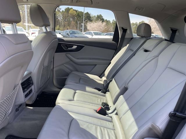 Used 2021 Audi Q7 3.0T Premium Plus w/ Premium Plus Package image 21