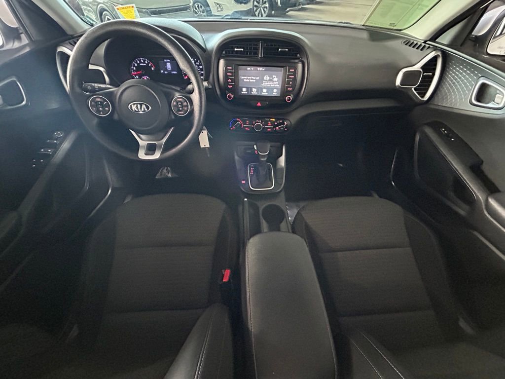 Used 2020 Kia Soul S image 10