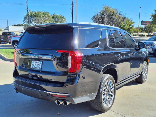 Used 2024 GMC Yukon Denali Ultimate AWD/4WD image 3
