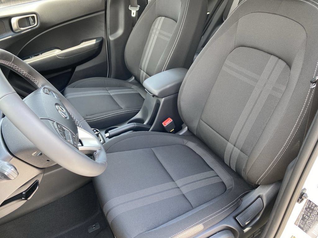 New 2026 Hyundai Venue SEL FWD image 11