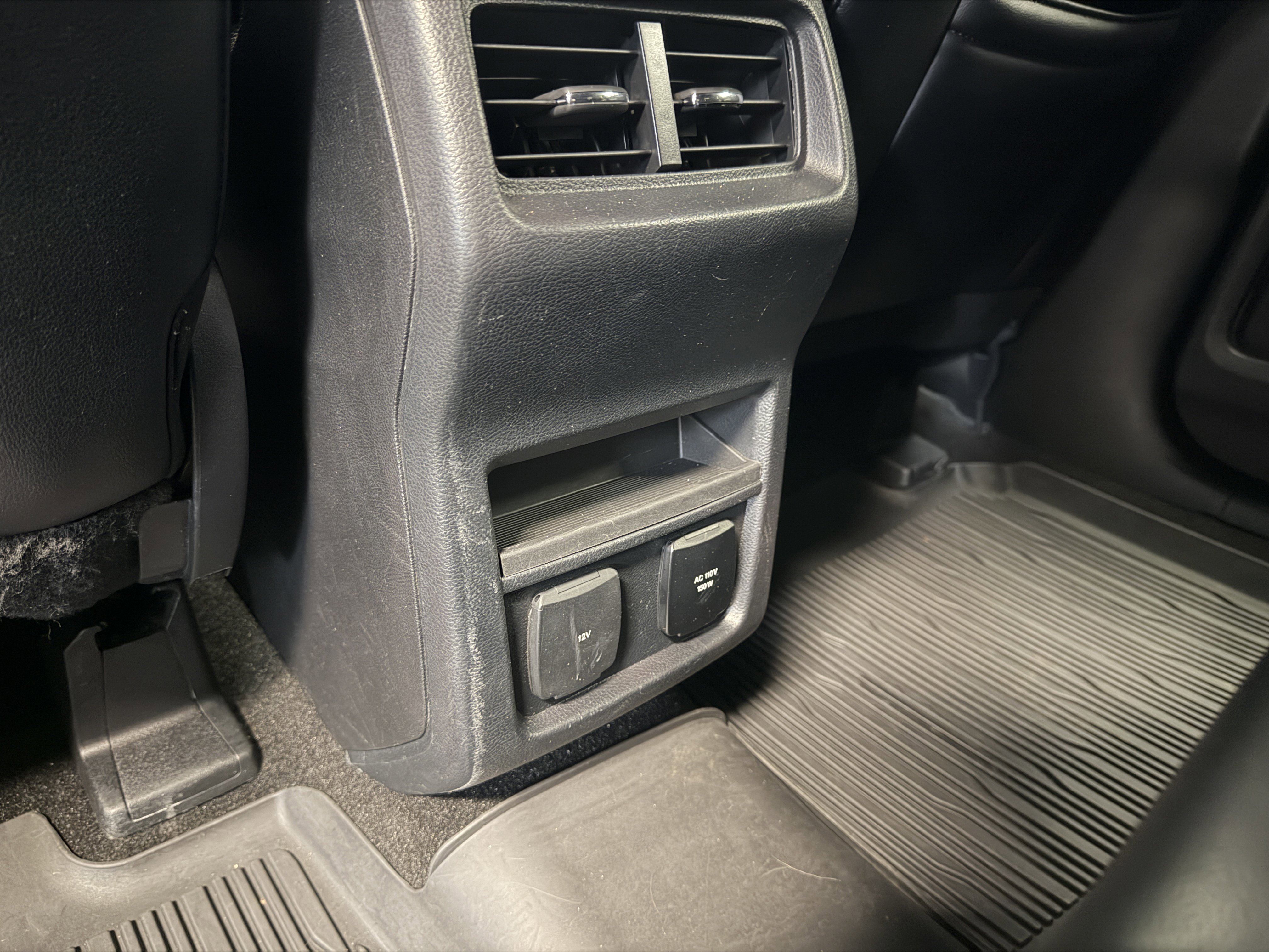 Used 2023 Ford Edge SEL w/ Convenience Package image 24