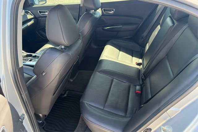 Used 2018 Acura TLX w/ Technology Package image 10
