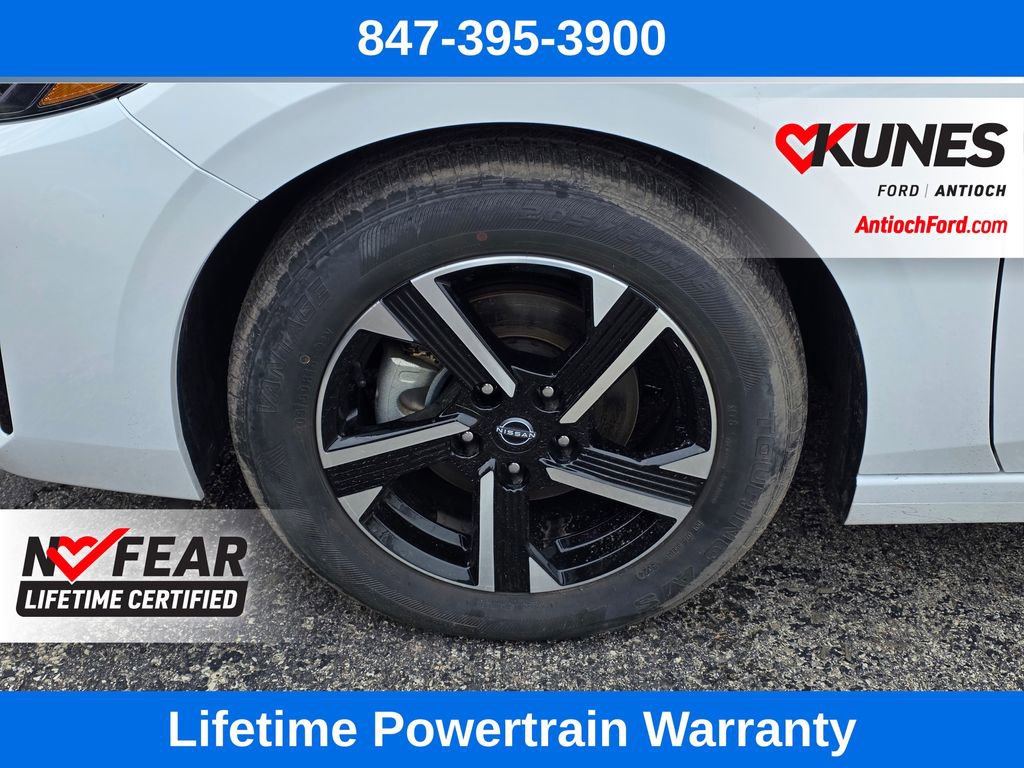 Used 2024 Nissan Sentra SV image 9