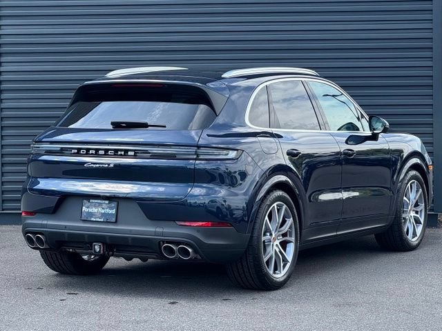 New 2026 Porsche Cayenne S AWD/4WD image 7