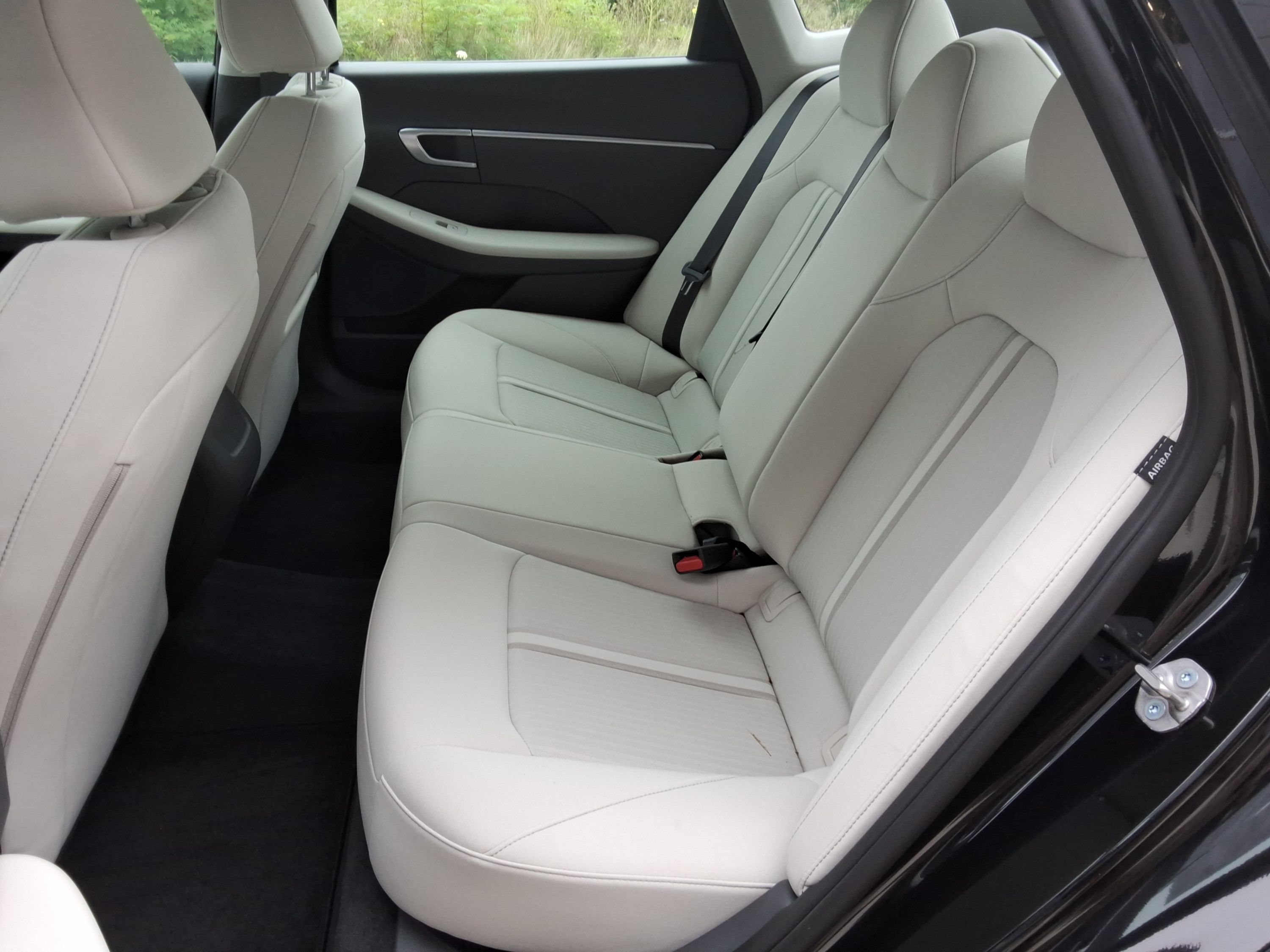 Used 2026 Hyundai Sonata SE FWD image 30