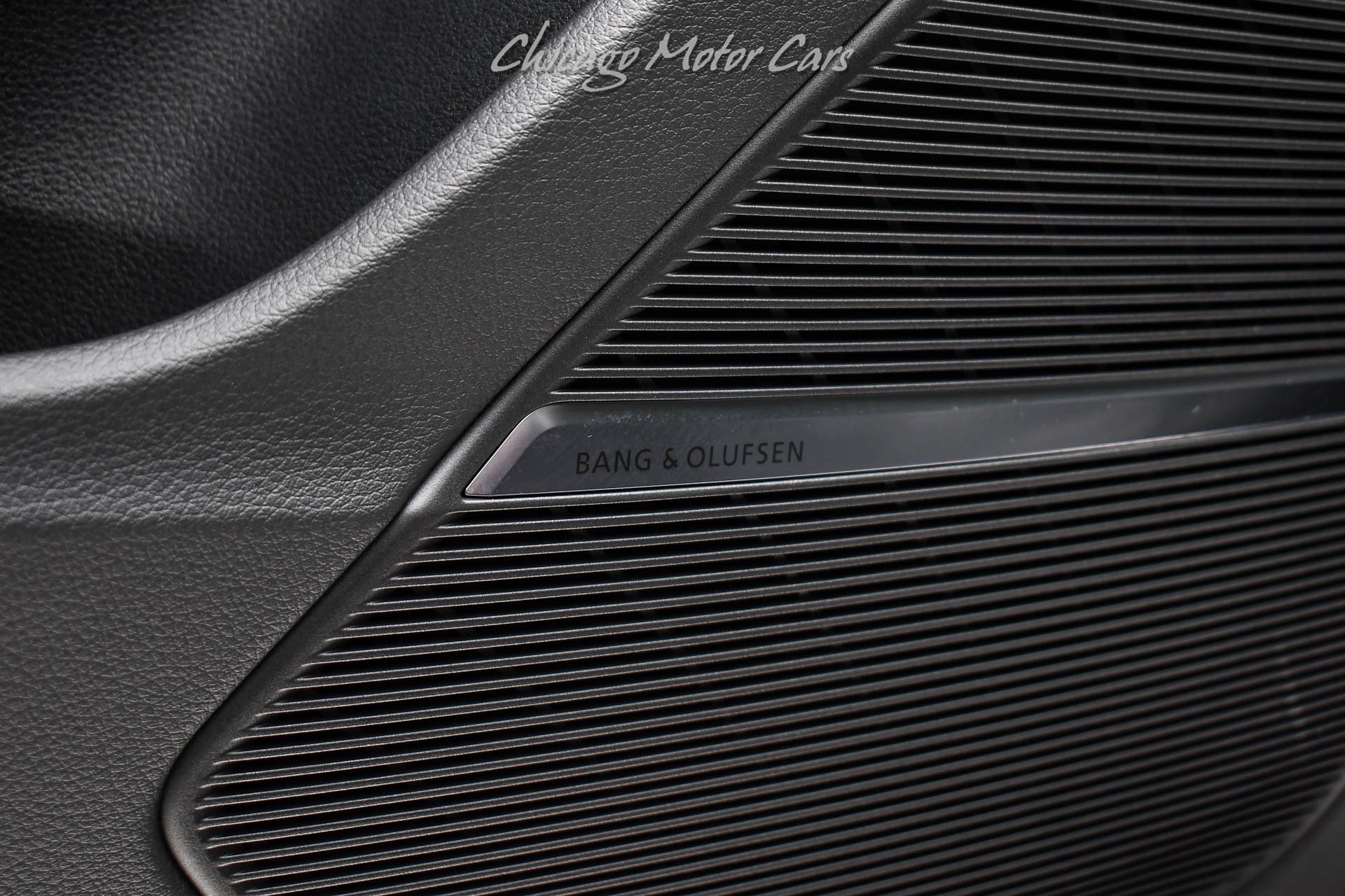 Used 2024 Audi RS Q8 image 33