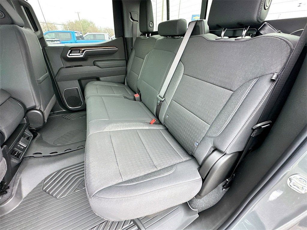 New 2026 Chevrolet Silverado 1500 LT image 17