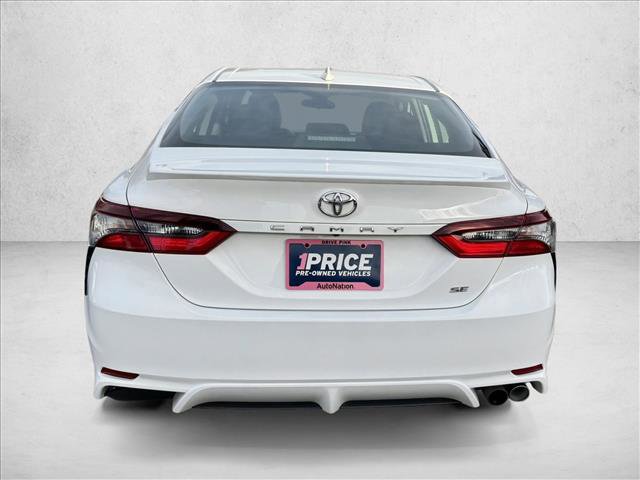 Used 2024 Toyota Camry SE FWD image 6