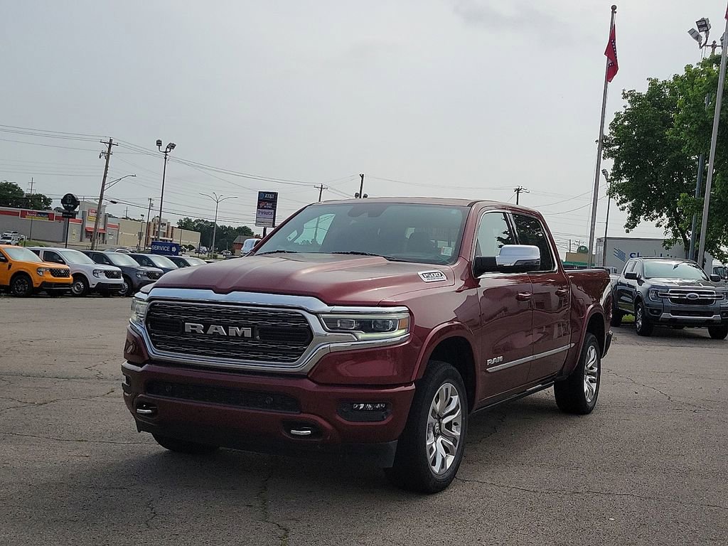 Used 2023 RAM 1500 Limited AWD/4WD image 2