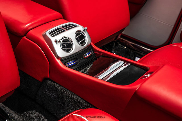 Used 2016 Rolls-Royce Dawn RWD image 53