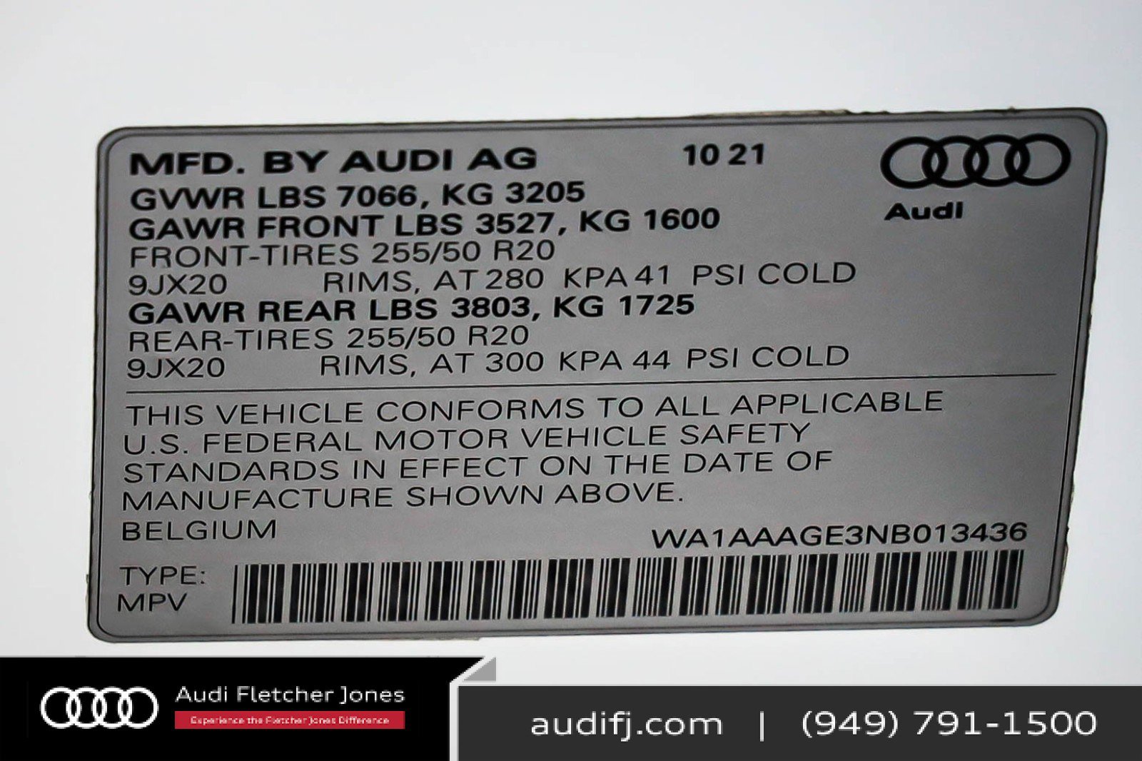 Used 2022 Audi e-tron Premium w/ Convenience Plus Package image 25