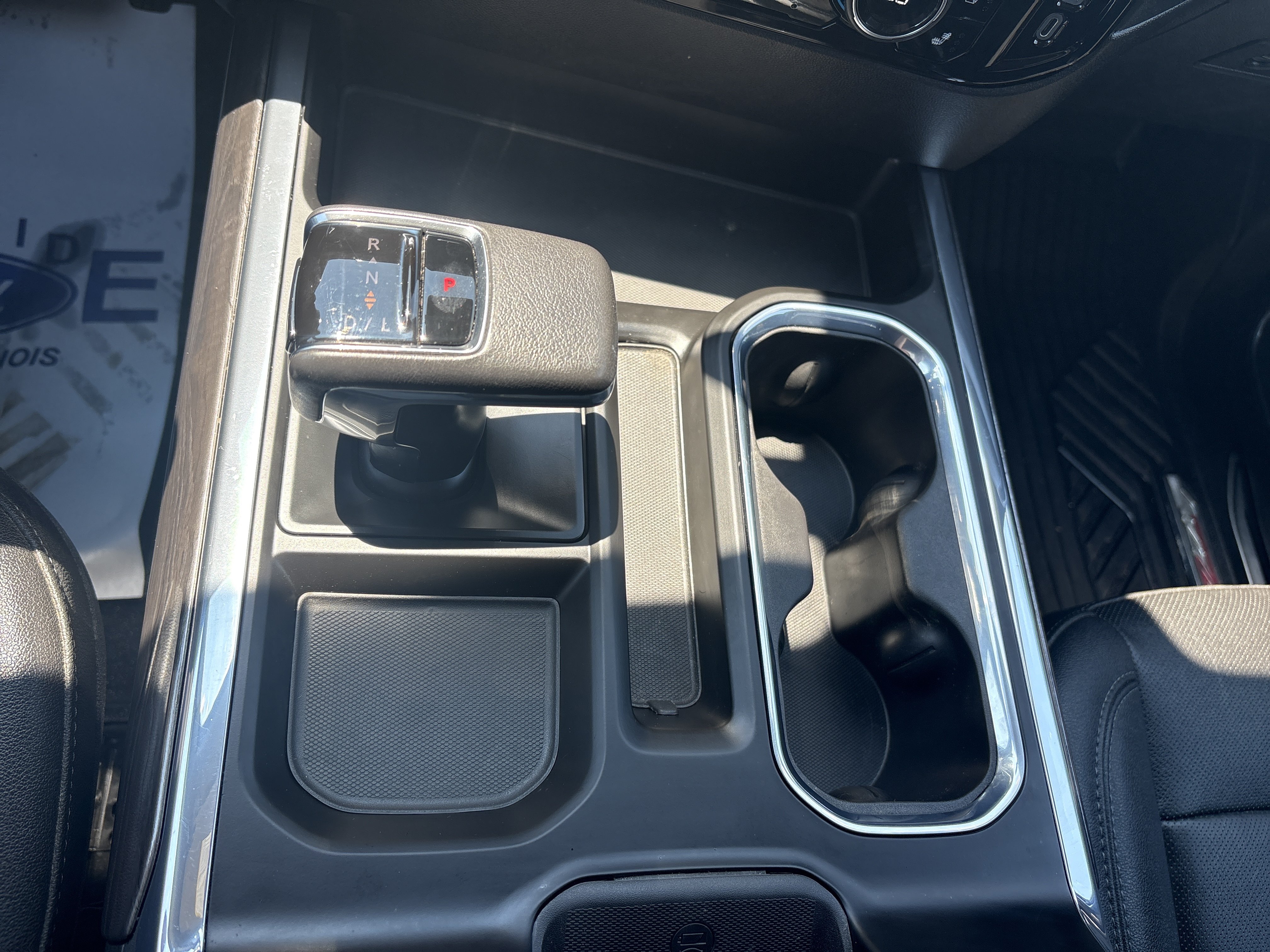 Used 2022 Chevrolet Silverado 1500 LTZ w/ LTZ Premium Package AWD/4WD image 14
