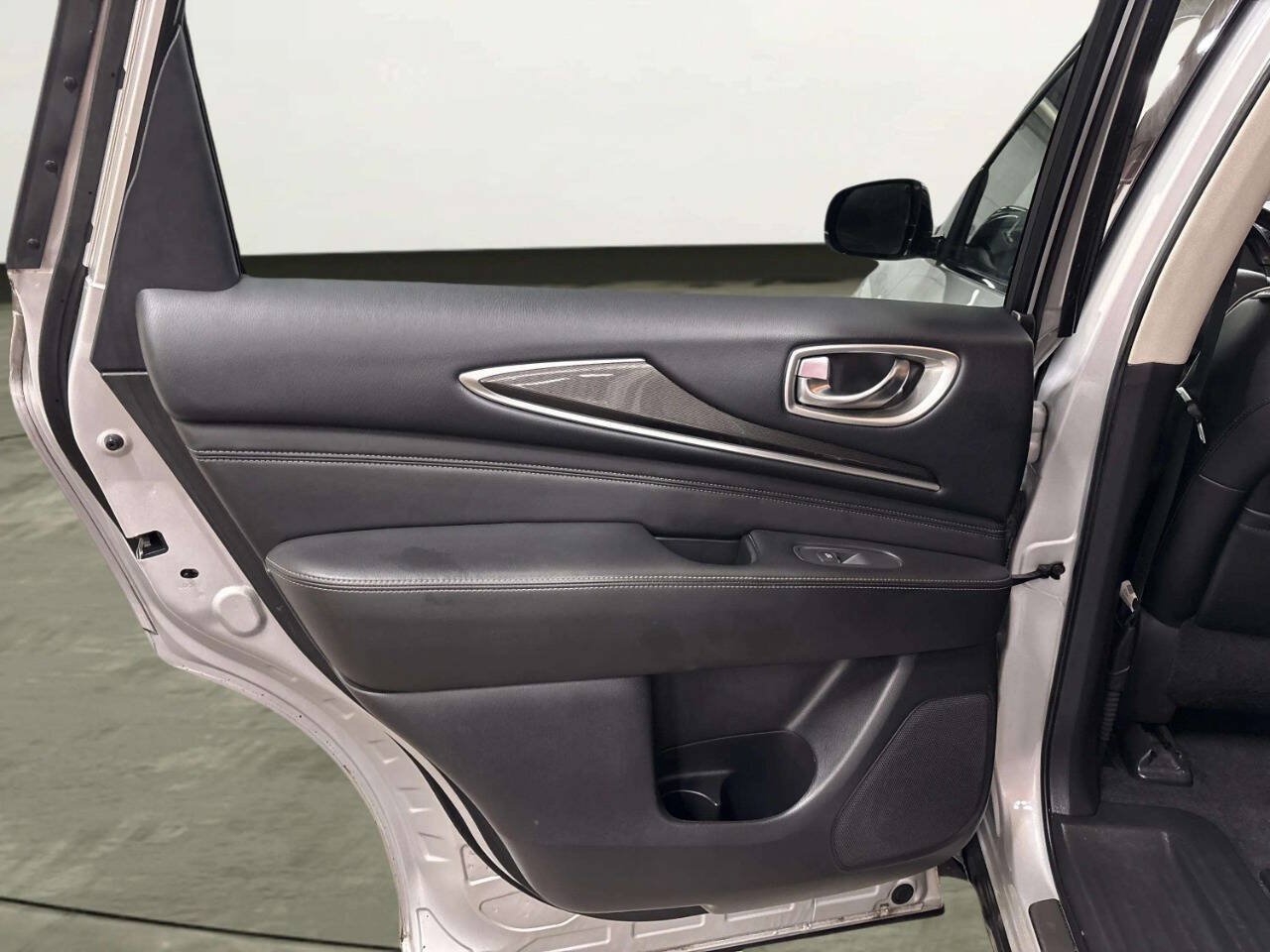 Used 2018 INFINITI QX60 Luxe w/ Premium Plus Package AWD/4WD image 17