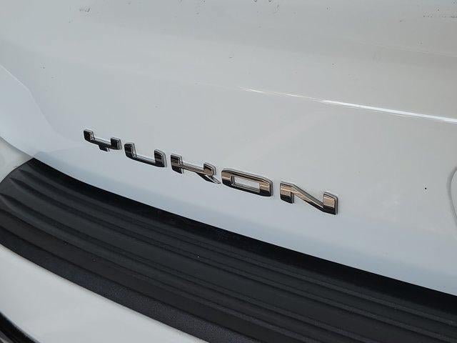 Used 2024 GMC Yukon SLT RWD image 7