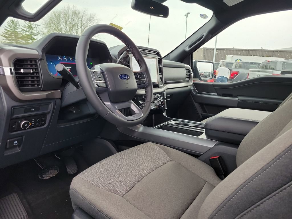 New 2026 Ford F150 XLT w/ Equipment Group 302A MID AWD/4WD image 21