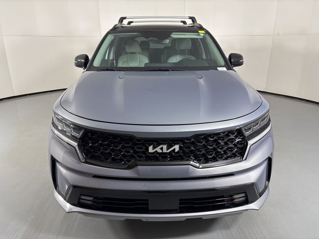 Used 2023 Kia Sorento SX image 3