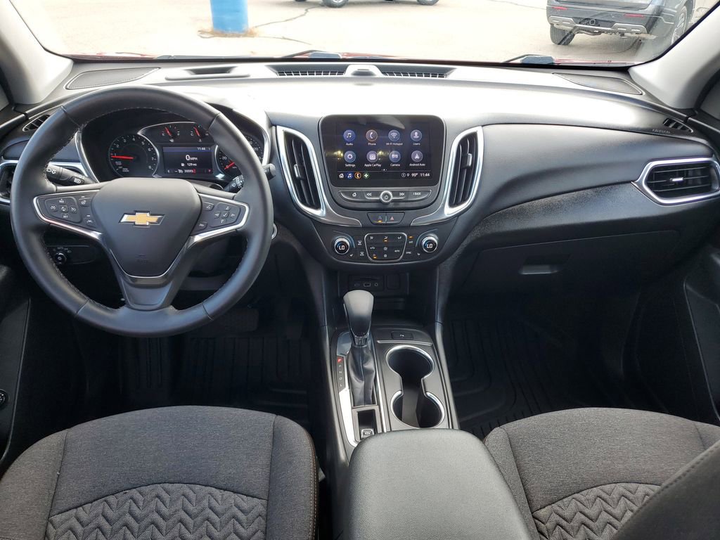 Used 2023 Chevrolet Equinox LT image 10