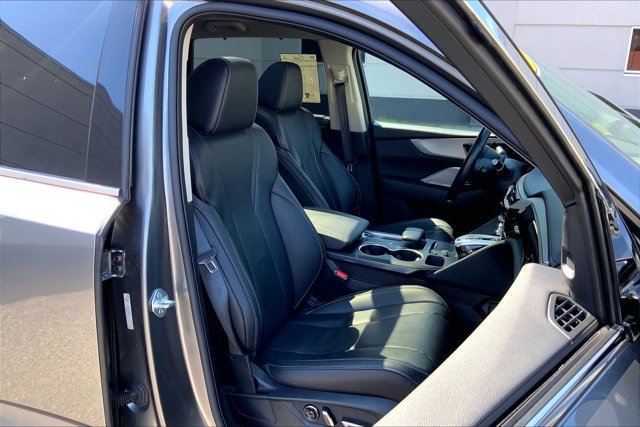 Certified 2024 Acura MDX SH-AWD w/ Technology Package image 6