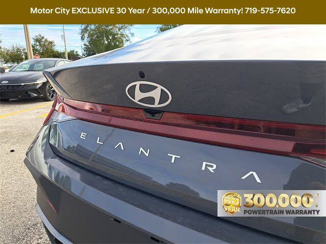 New 2026 Hyundai Elantra SE w/ Cargo Package FWD image 2