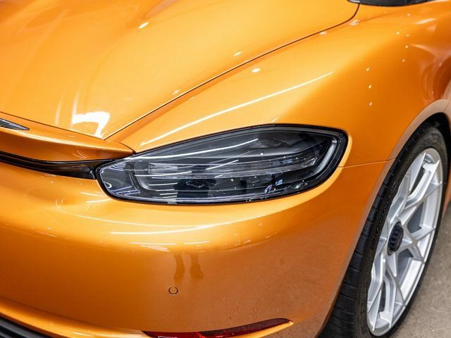 Certified 2025 Porsche 718 Boxster Spyder RS RWD image 25