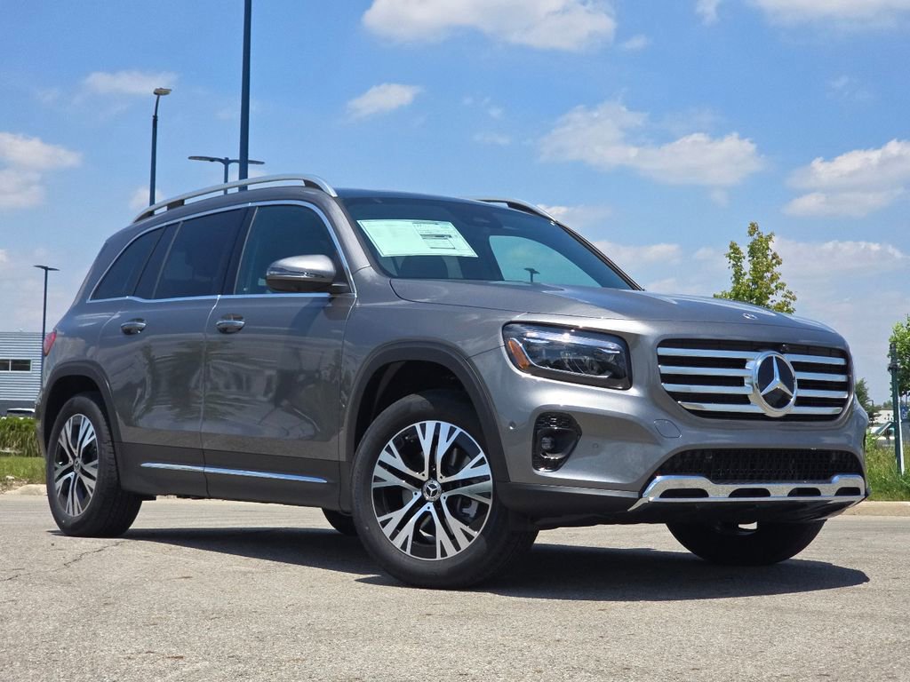 New 2026 Mercedes-Benz GLB 250 4MATIC image 2