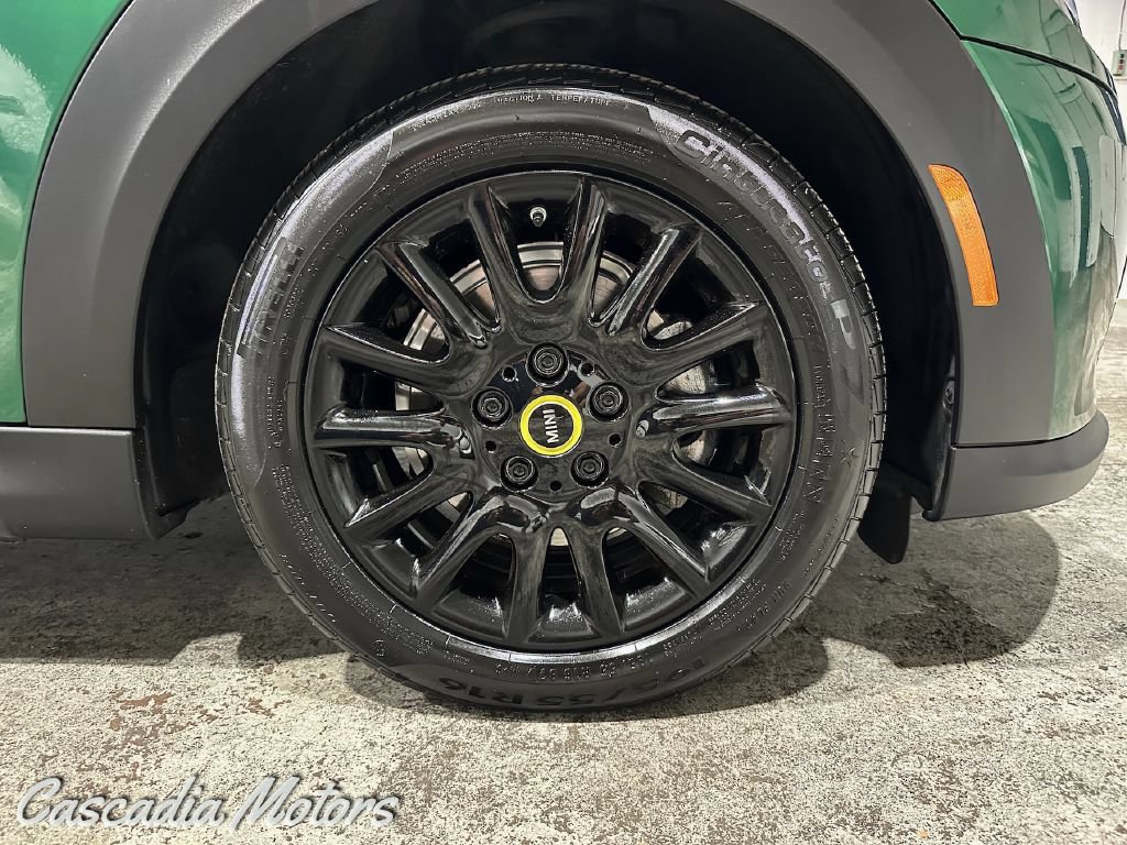 Used 2022 MINI Cooper SE FWD image 30