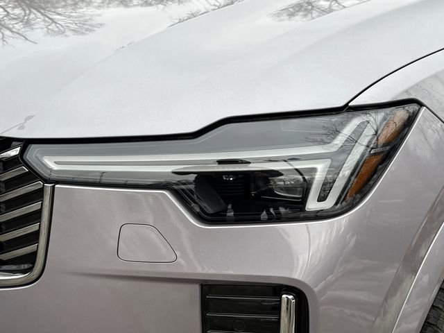 New 2026 Volvo XC90 B6 Plus w/ Protection Package Premier image 7