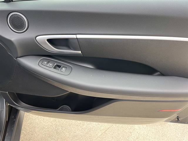 New 2026 Hyundai Sonata SE FWD image 22