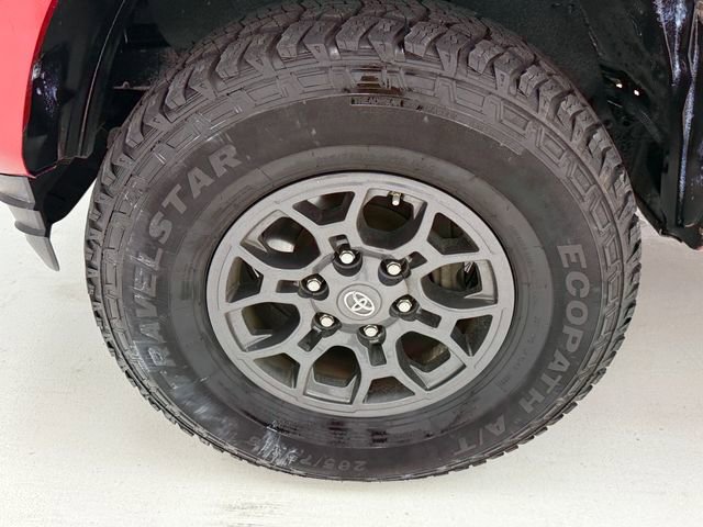 Used 2016 Toyota Tacoma SR w/ SR Convenience Package image 7