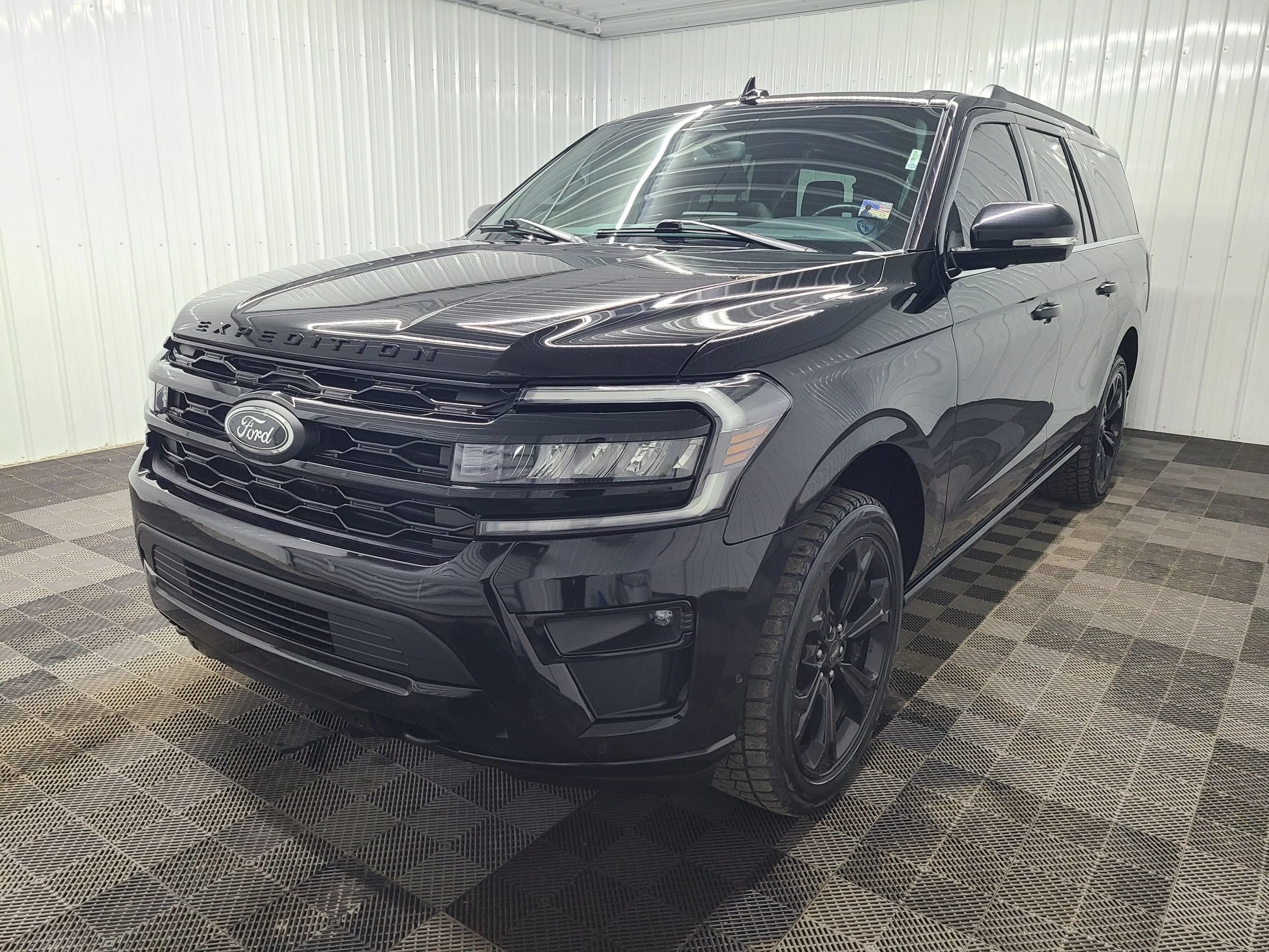 Used 2022 Ford Expedition Max Limited AWD/4WD image 7