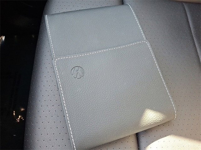 Used 2023 Volkswagen Atlas SE image 25