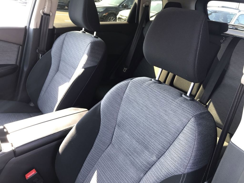 Used 2023 Nissan Rogue SV image 11