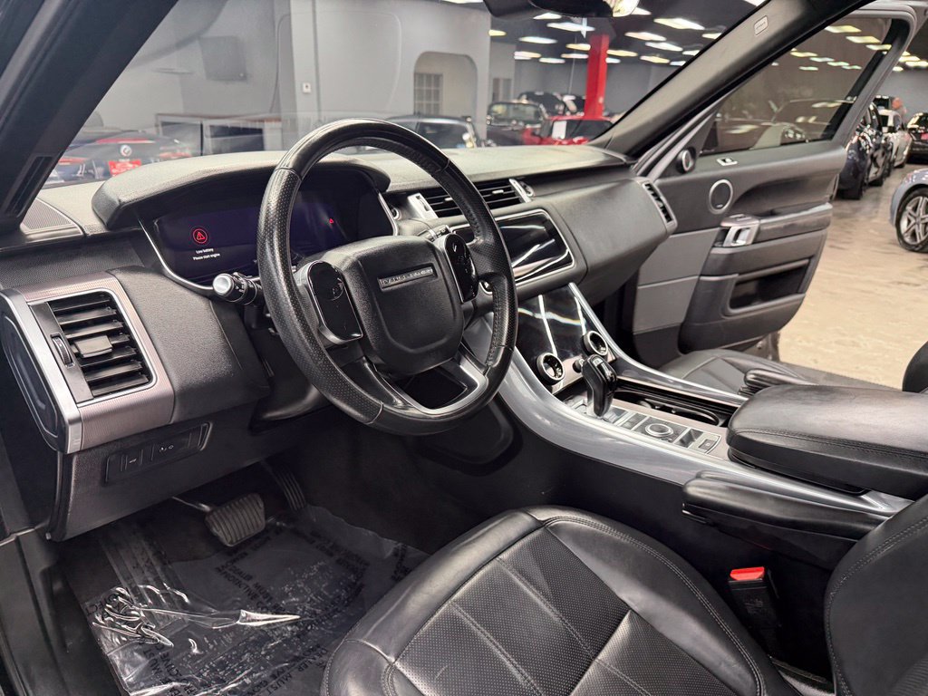 Used 2019 Land Rover Range Rover Sport HSE AWD/4WD image 32