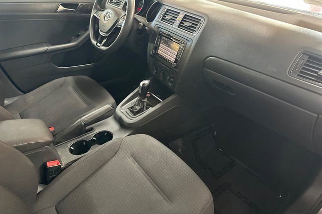 Used 2015 Volkswagen Jetta S w/ Welcome Package image 17
