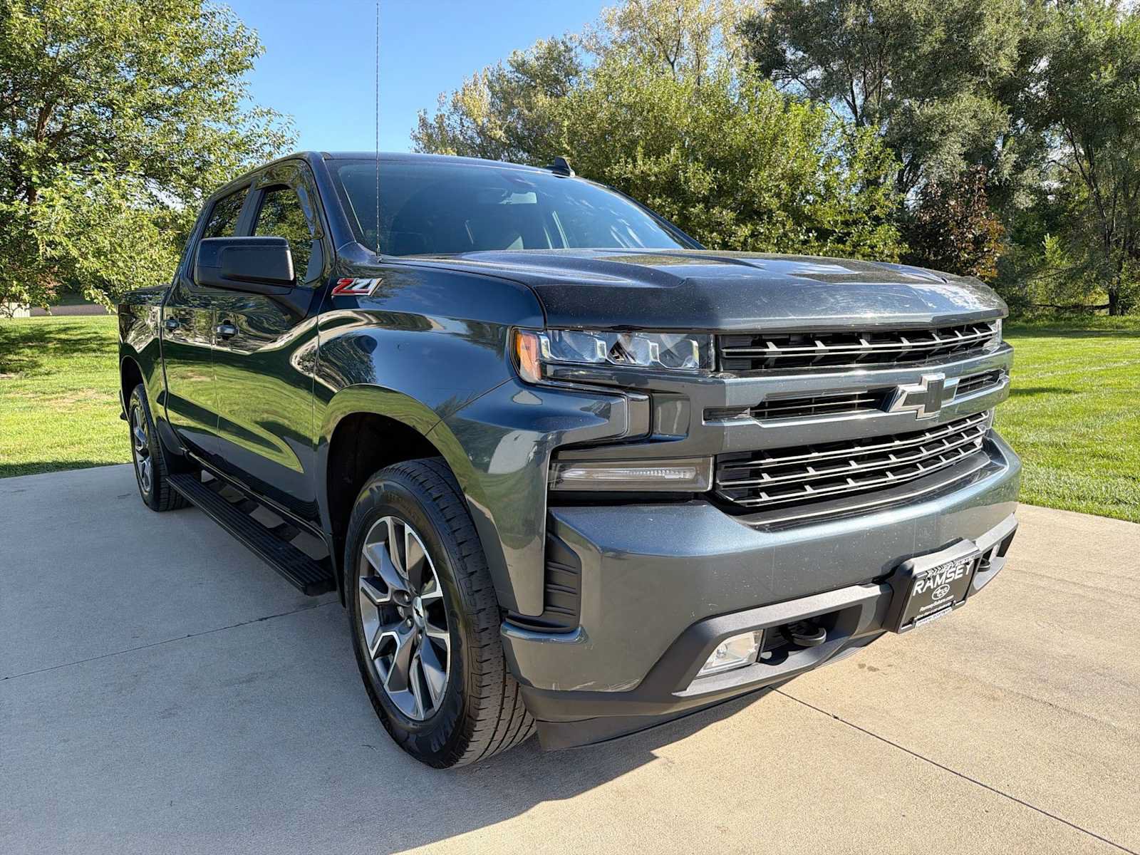 Used 2020 Chevrolet Silverado 1500 RST AWD/4WD image 8