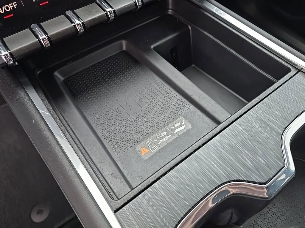 Used 2024 GMC Acadia Elevation image 18